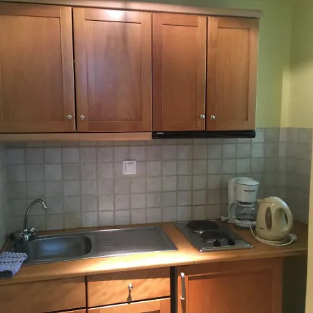 Ξενοδοχείο με διαμερίσματα Jason