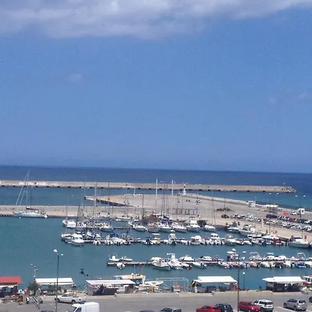 Jason 3* Rethymno (Crete)